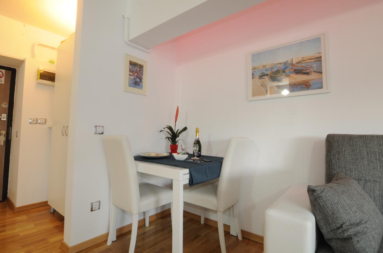 White Dream Suites Iasi Exterior foto