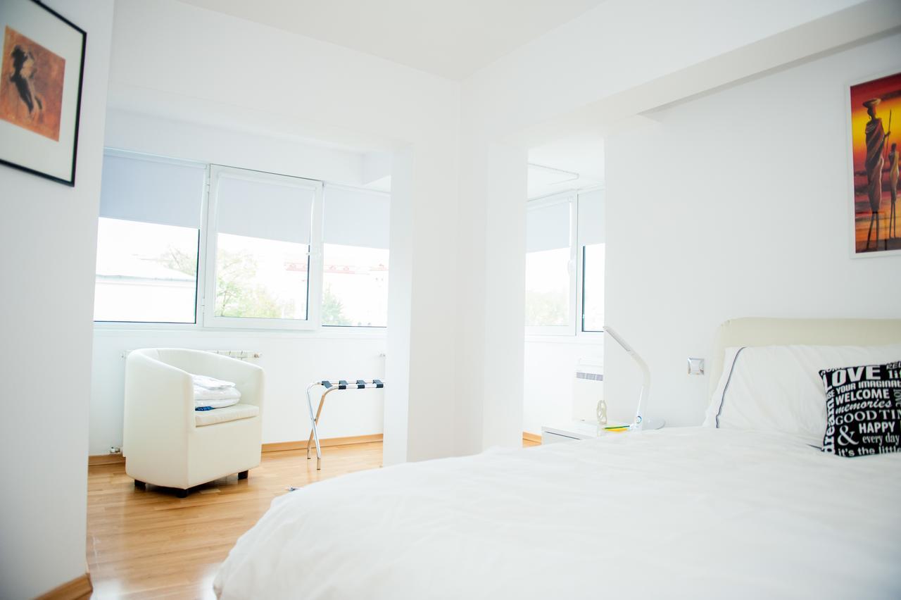 White Dream Suites Iasi Exterior foto