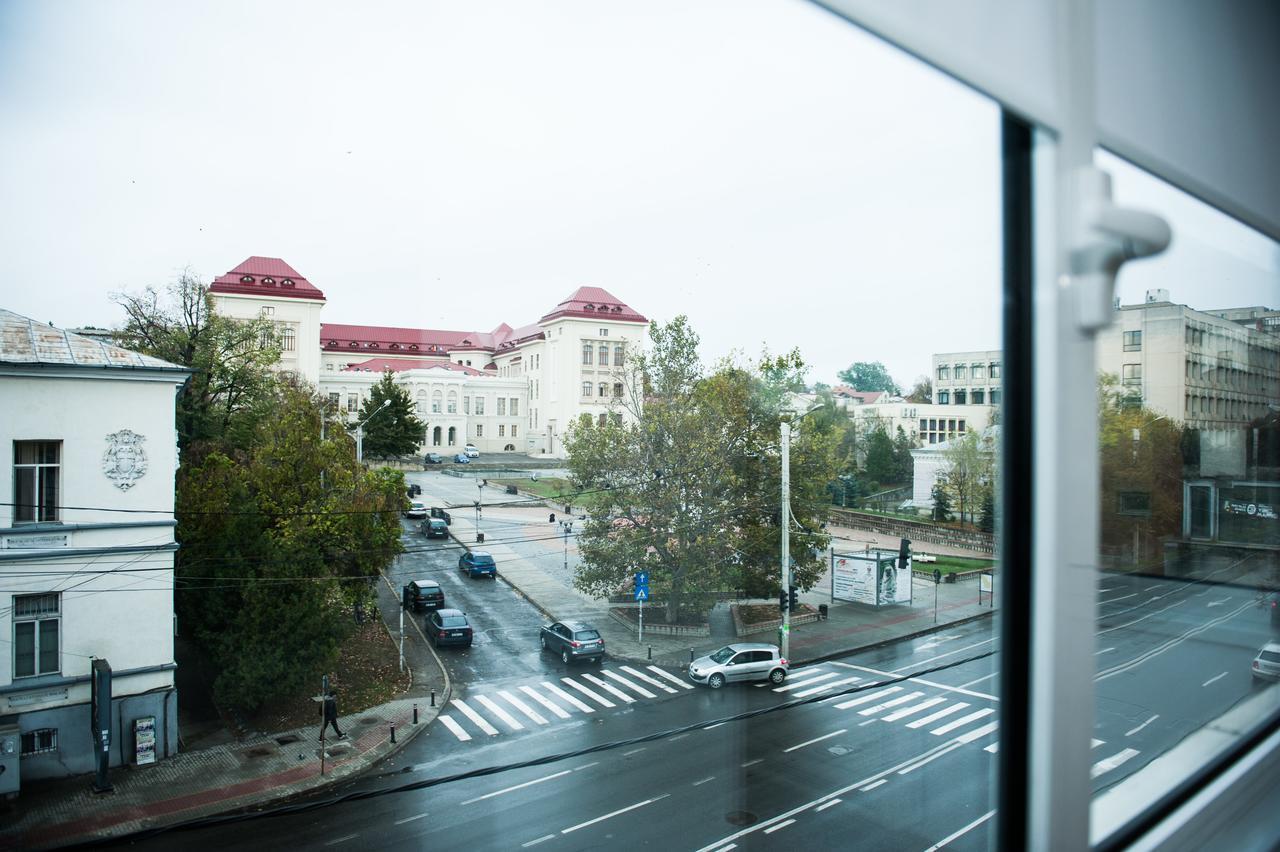 White Dream Suites Iasi Exterior foto